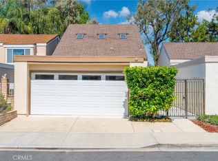 16 Willow Tree Ln, Irvine, CA 92612