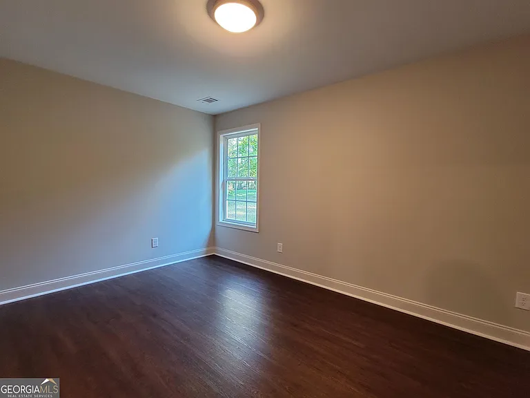 9661 Davis St — Photo 13