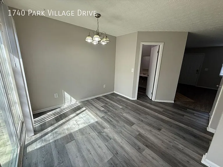 1740 Park Village Dr — Photo 6