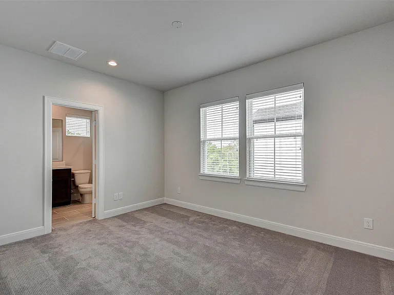 2710 Grand Fountains Dr #A — Photo 9