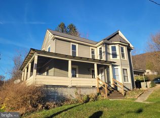 19997 Pine St, Saltillo, PA 17253