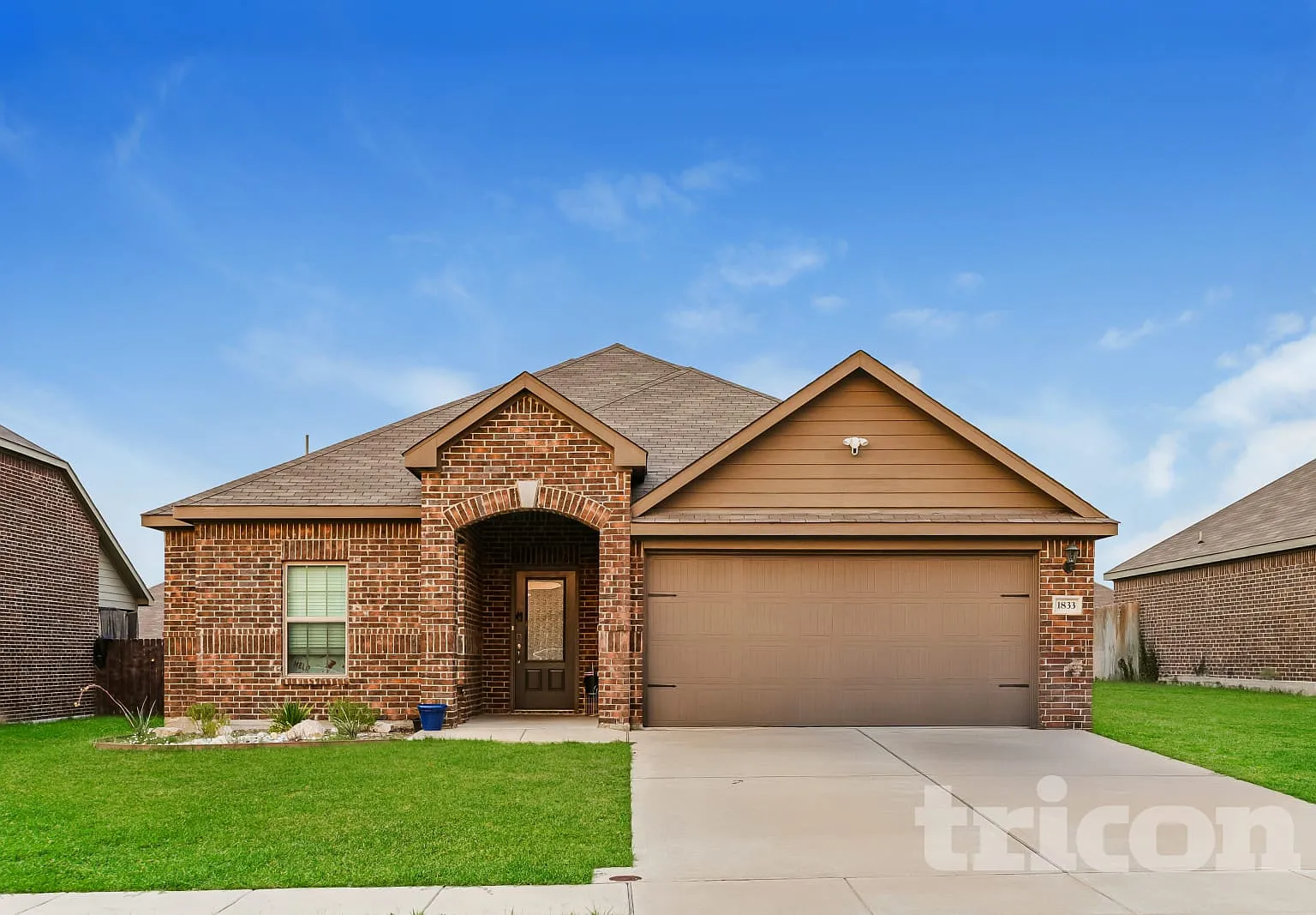 1833 Chesapeake Drive Crowley TX — Photo 1