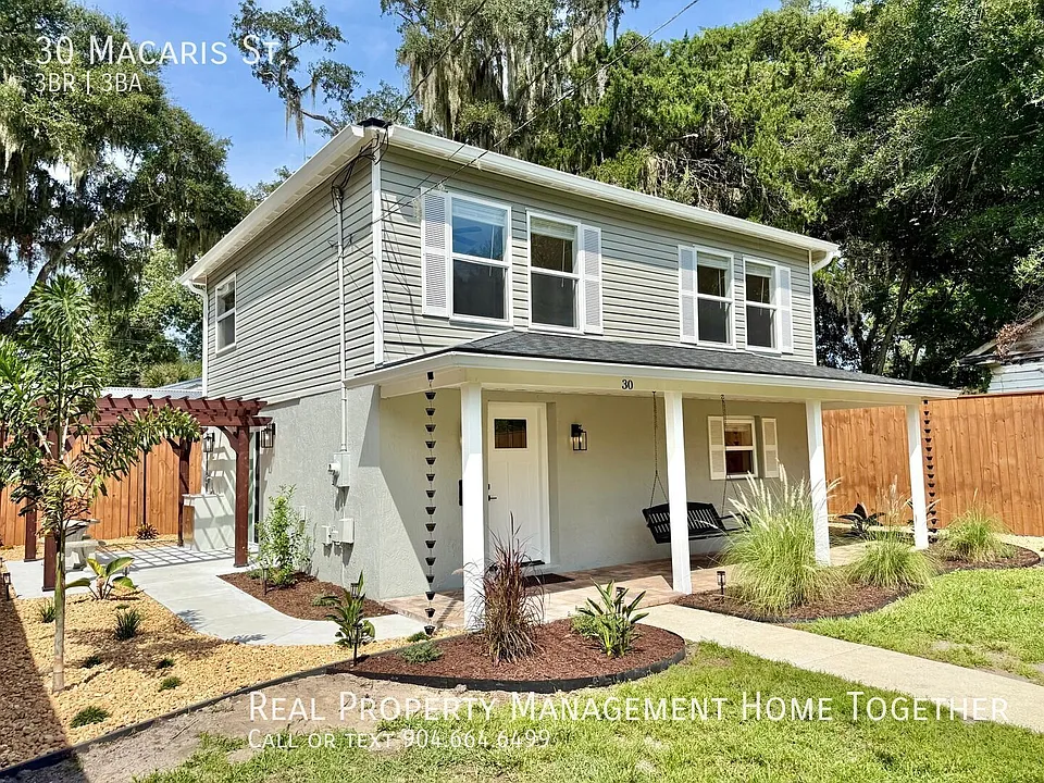 30 Macaris St