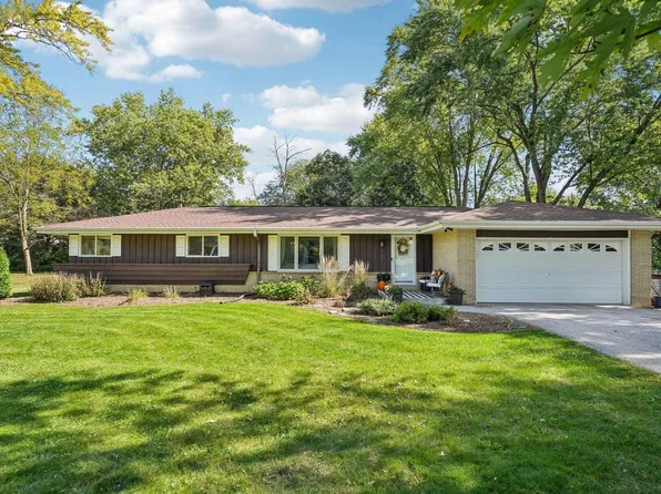 3580 Hollywood LANE, Brookfield, WI 53045