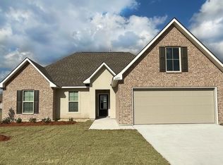 6497 Highland Dr, Addis, LA 70710