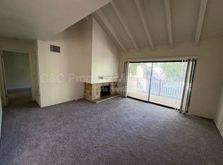 545 Woodside Oaks APT 8, Sacramento, CA 95825