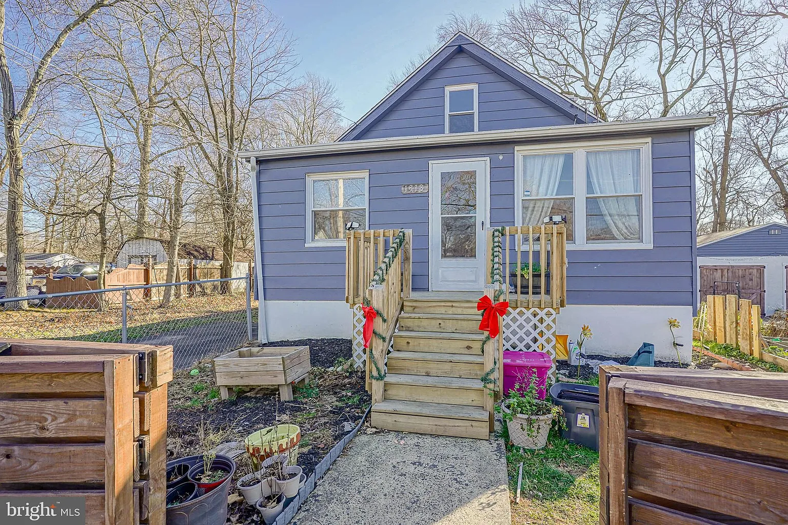 1318 Miller Ave photo 1