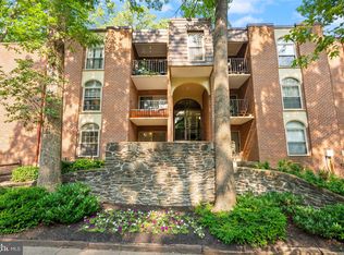 3378 Woodburn Rd APT 11, Annandale, VA 22003