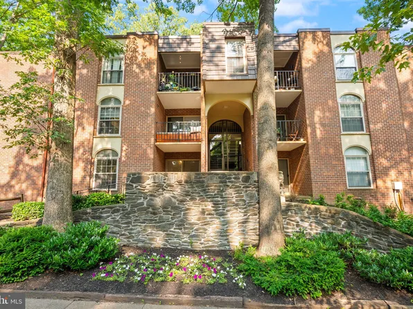 3378 Woodburn Rd APT 11, Annandale, VA 22003