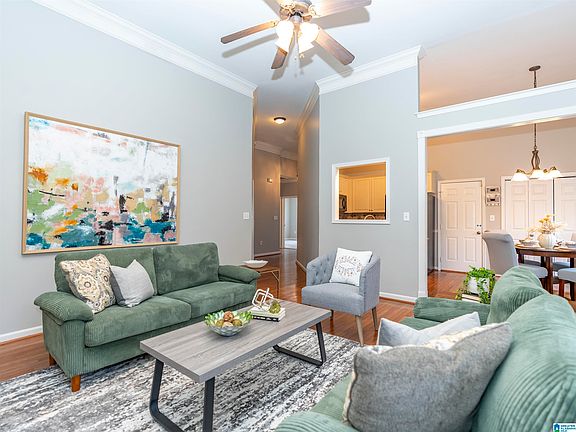 2nd image of 456 Enclave Cir