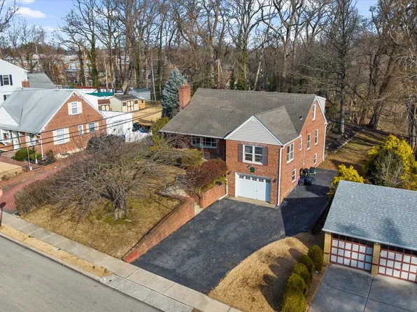 303 Perry St, Ridley Park, PA 19078