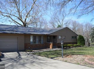 1117 Gurney St, Oskaloosa, IA 52577