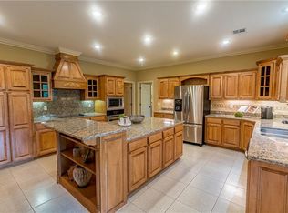19 Stirling Cir, Bella Vista, AR 72715