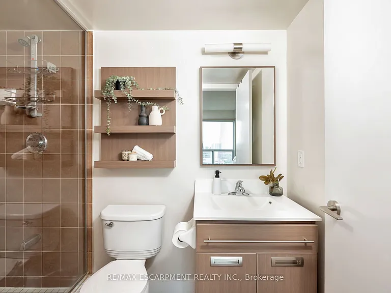 100 Western Battery Rd #1605 — Photo 20