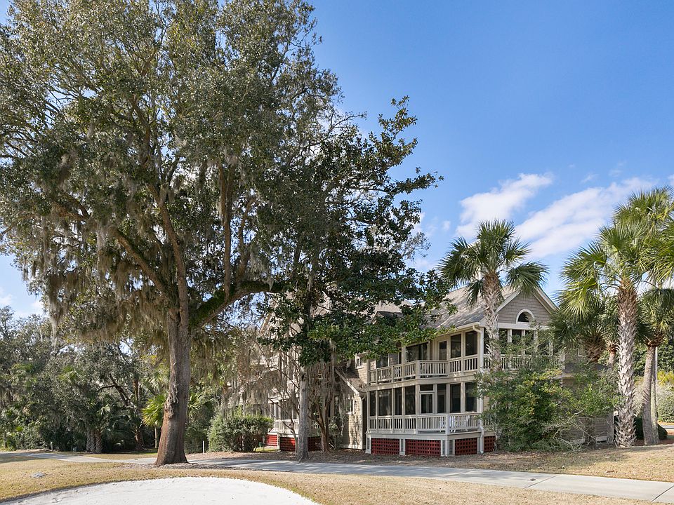 1st image of 2777 Hidden Oak Dr