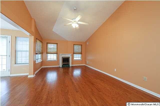 2nd image of 1235 Thornbury Lane #A