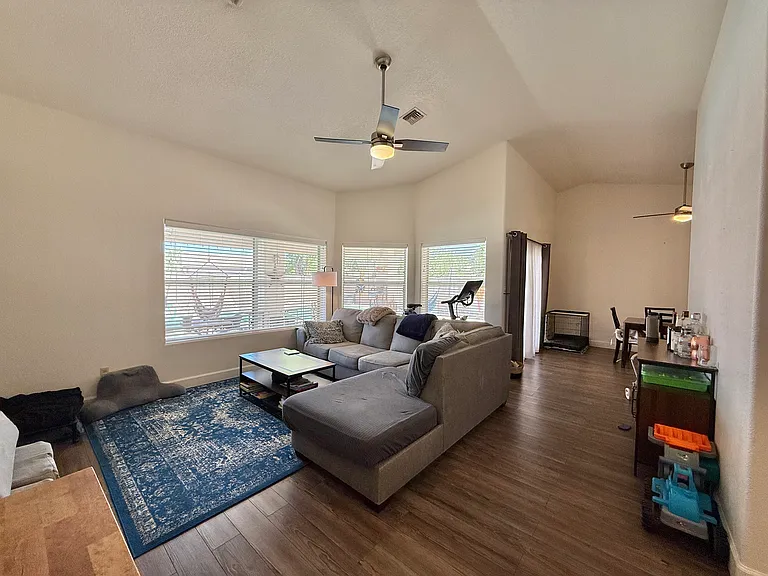 10379 S Fairway Dr — Photo 4