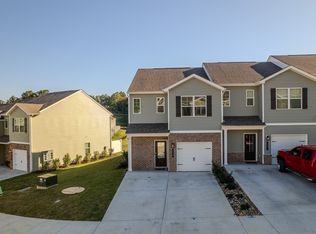 333 Emma Victoria Way, Kodak, TN 37764