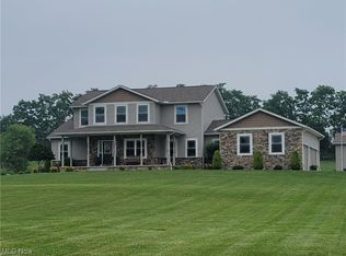 477 W Sterling Rd, Burbank, OH 44214