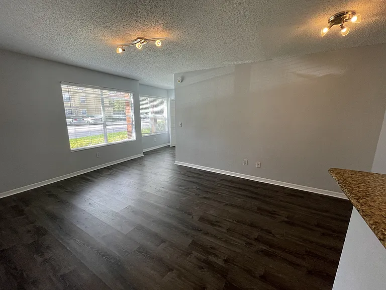 5128 Conroy Rd #713 — Photo 6