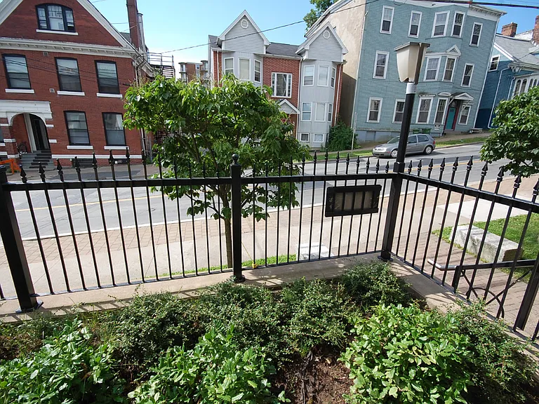 5251 South St — Photo 10