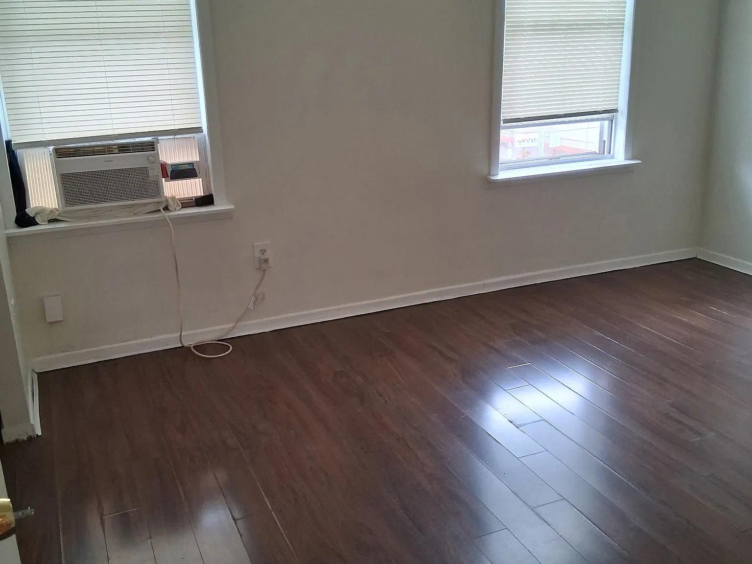 1 bed, $950 — Photo 2