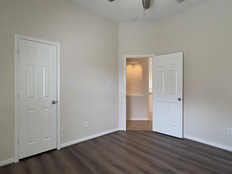 24926 Ranch Lake Ct — Photo 26
