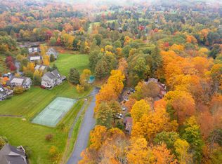 90 Kingfisher Rd UNIT 2A, Hartford, VT 05047