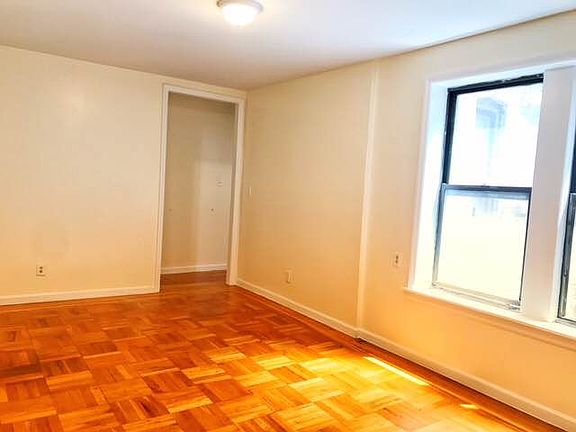 5th image of 2 Adrian Ave APT 34B