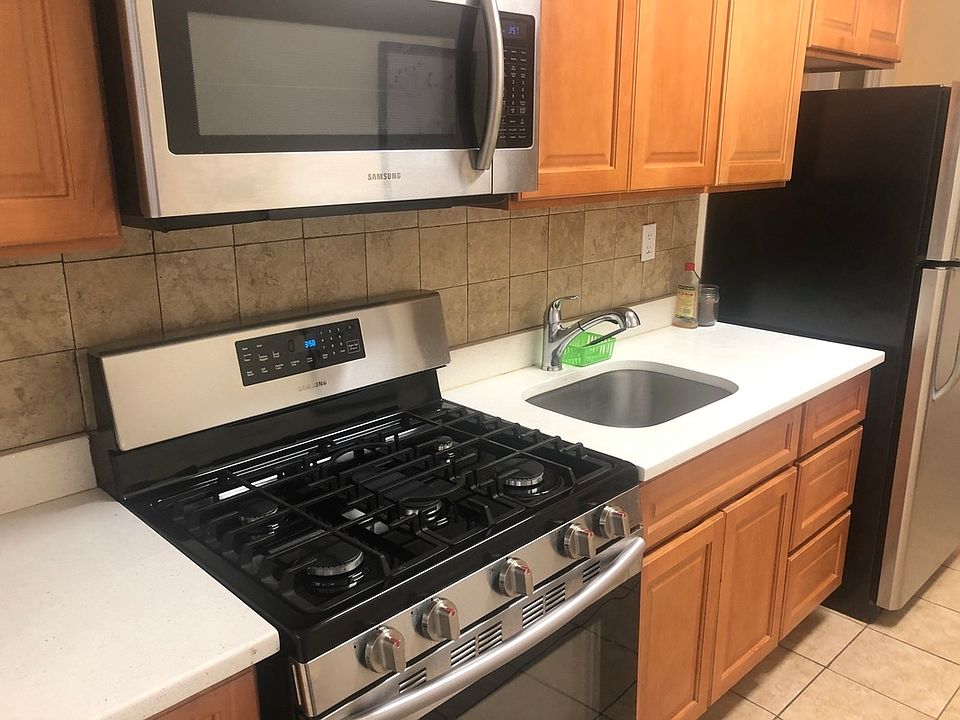 1st image of 23-47 Crescent St #2