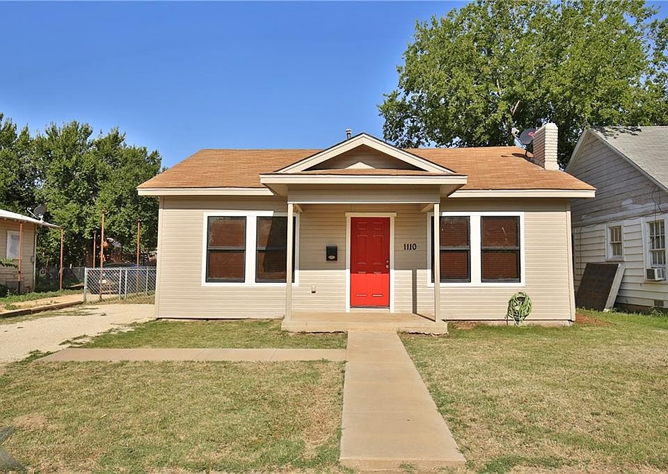 1st image of 1110 Poplar St