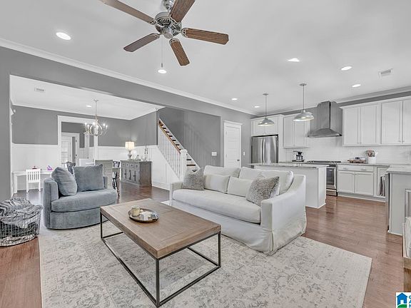 5th image of 3135 Sawyer Dr