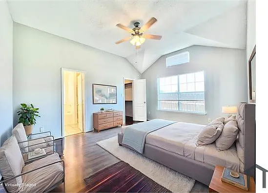 4 bed, 1826 sqft, $2,700 — Photo 3