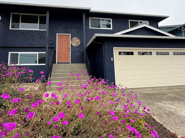 723 Kelmore St, Moss Beach, CA 94038