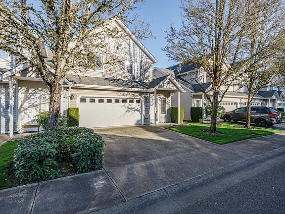2nd image of 2205 NE 163rd Pl