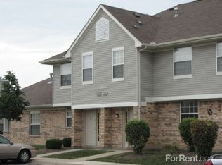 2490 Edgewater Dr APT 4, Beavercreek, OH 45431