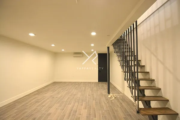 Rented by Yaffa Realty LLC | media 5