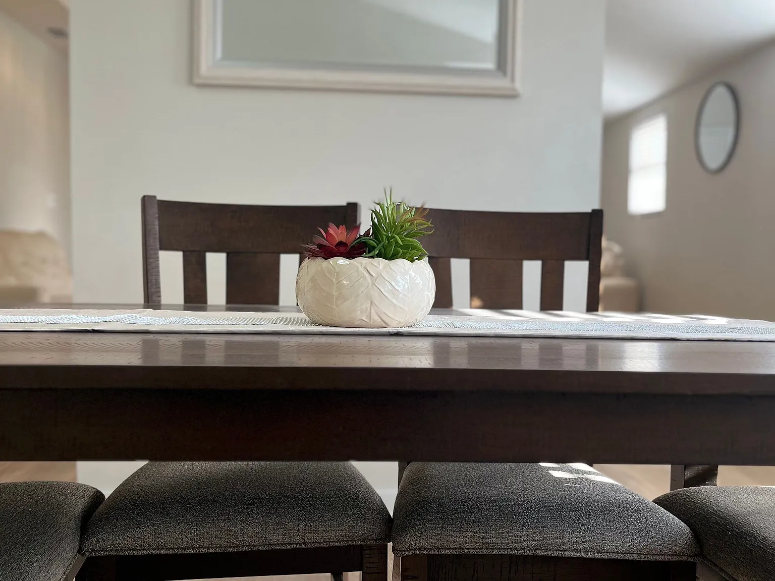2 bed, 1200 sqft, $1,500 — Photo 2
