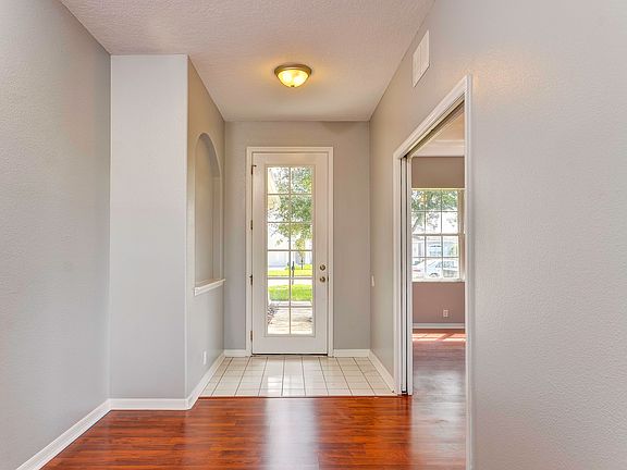 5th image of 14544 Potterton Cir