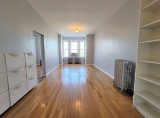 518 Eastern Pkwy #3A, Brooklyn, NY 11225