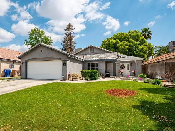 7502 Chilibre St, Bakersfield, CA 93313
