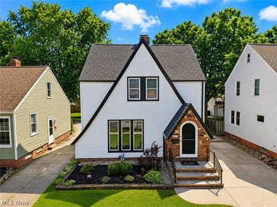 8005 Dresden Ave, Parma, OH, 44129