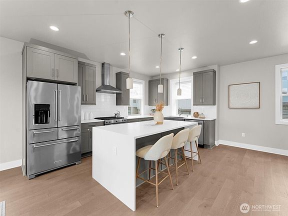 4th image of 13657 SE 67th Lane