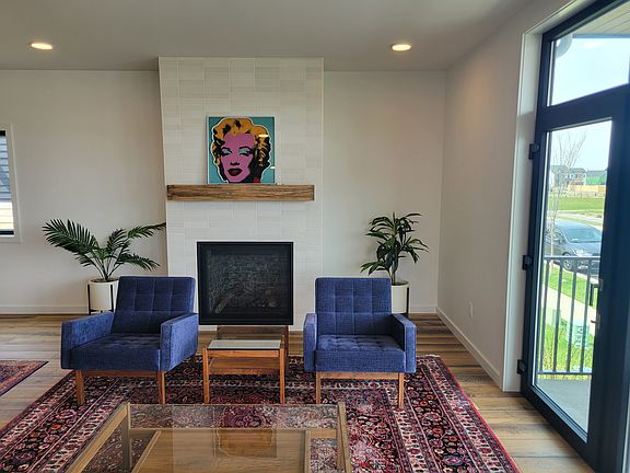 5th image of 2842 Tierra Ln