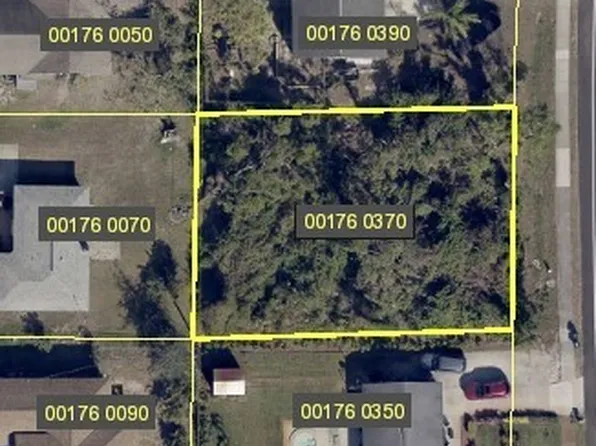 17392 Lee Rd, Fort Myers, FL 33967