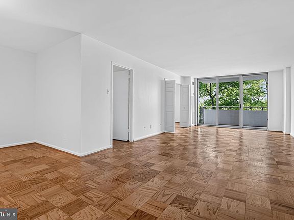 3rd image of 5101 River Rd APT 703