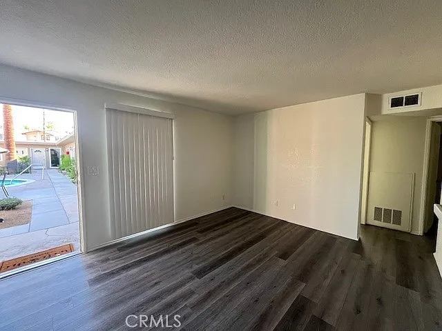 45421 Sunset Ln #3 — Photo 9
