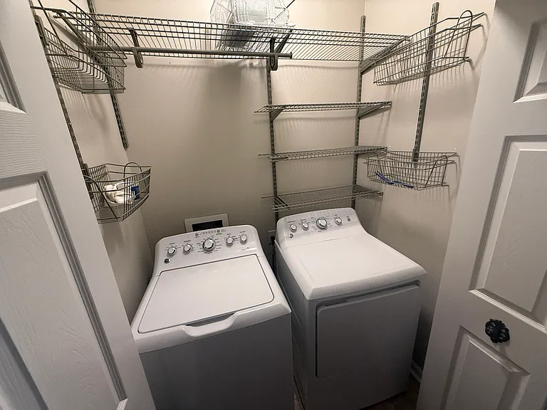 7956B Jefferson Place Blvd #B — Photo 16