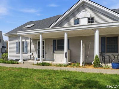202 Stoney Way #202, New Fairfield, CT, 06812