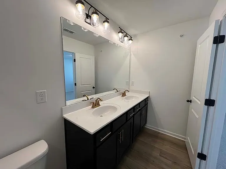 6106 Vaughnmere Way — Photo 2